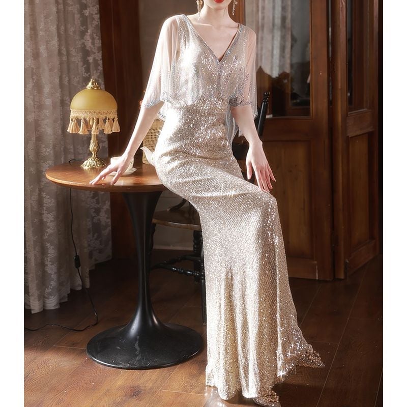 スパンコールケープスリーブドレス D1519 – DRESSWOW（ドレスワオ）