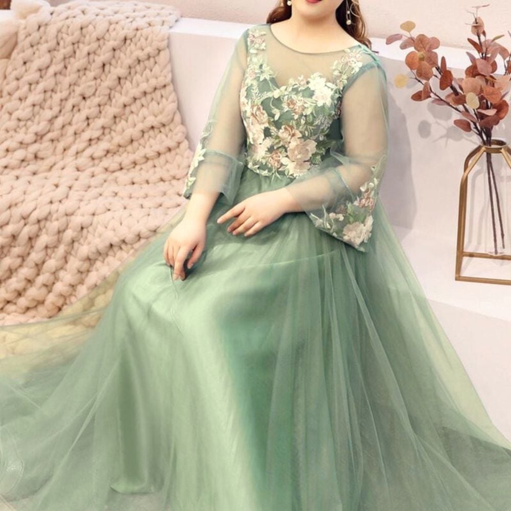 3XL〜7XL】フラワー刺繍チュールドレス D1578 – DRESSWOW（ドレスワオ）