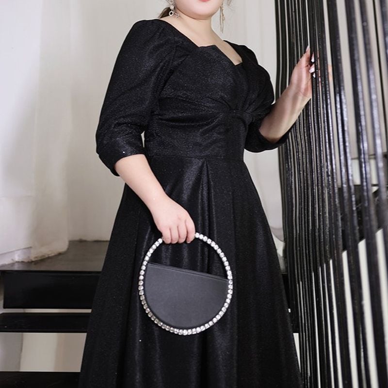 【3XL〜7XL】ヘムネックロングスリーブドレス　D1544