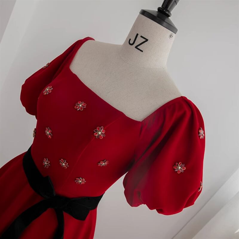 パフスリーブリボンドレス　D1289
