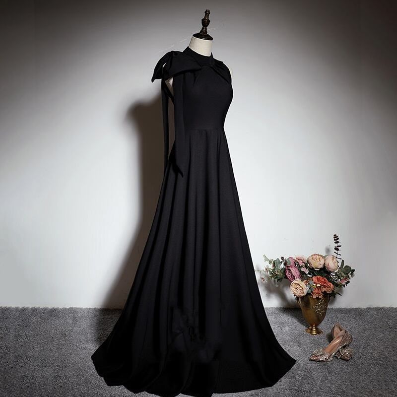 ブラックフレア ロングドレス 　D1182