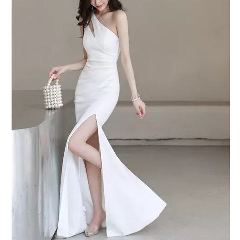 コンテスト向けドレス - 舞台映えの豪華ドレス一覧 | DRESSWOW