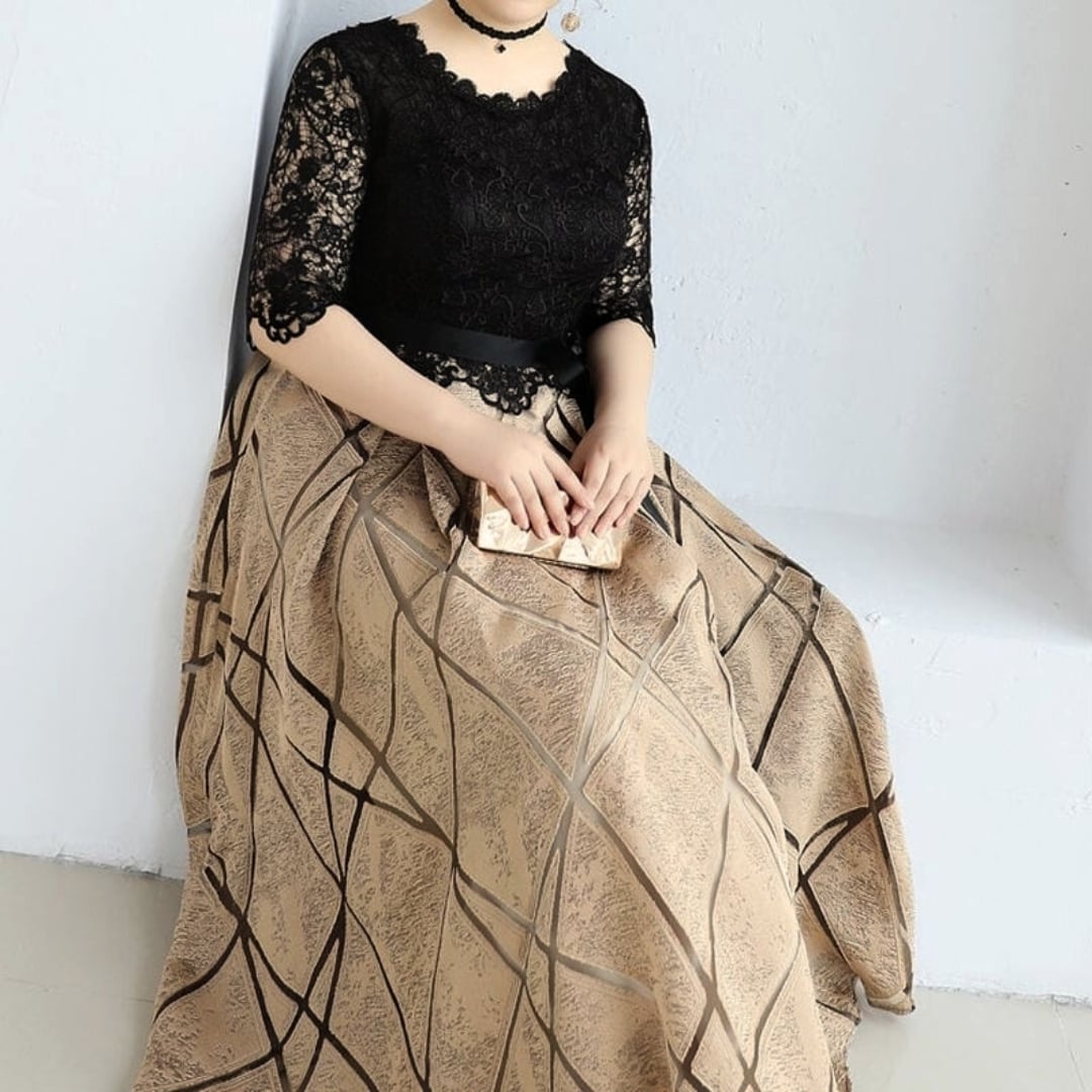 【3XL〜7XL】レース切替モダンロングドレス　D1624