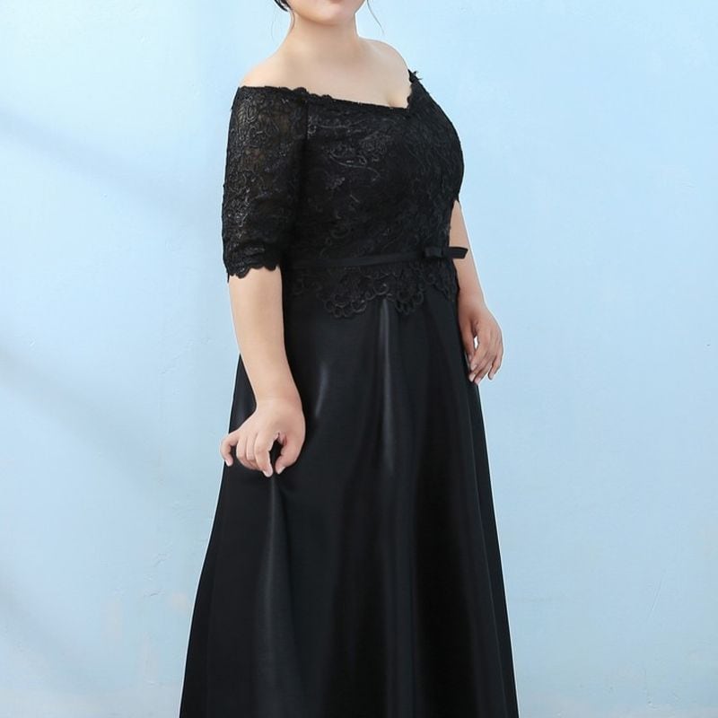 【3XL〜7XL】レース刺繍オフショルダーサテンドレス　2color　D1605